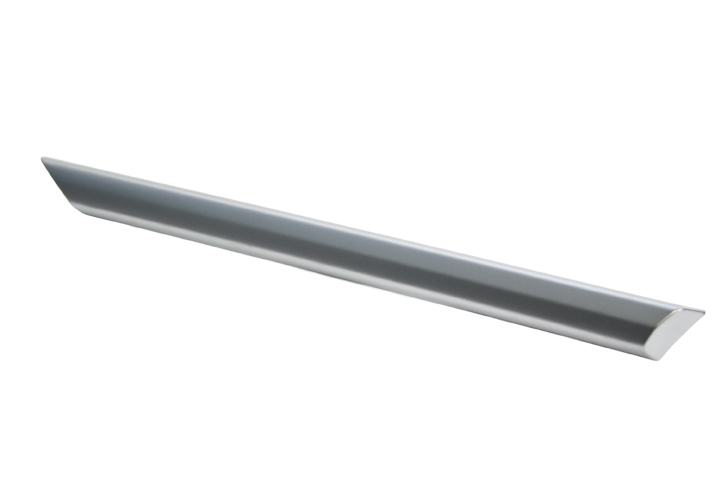 BADGE DIAGONAL LINE UPPER